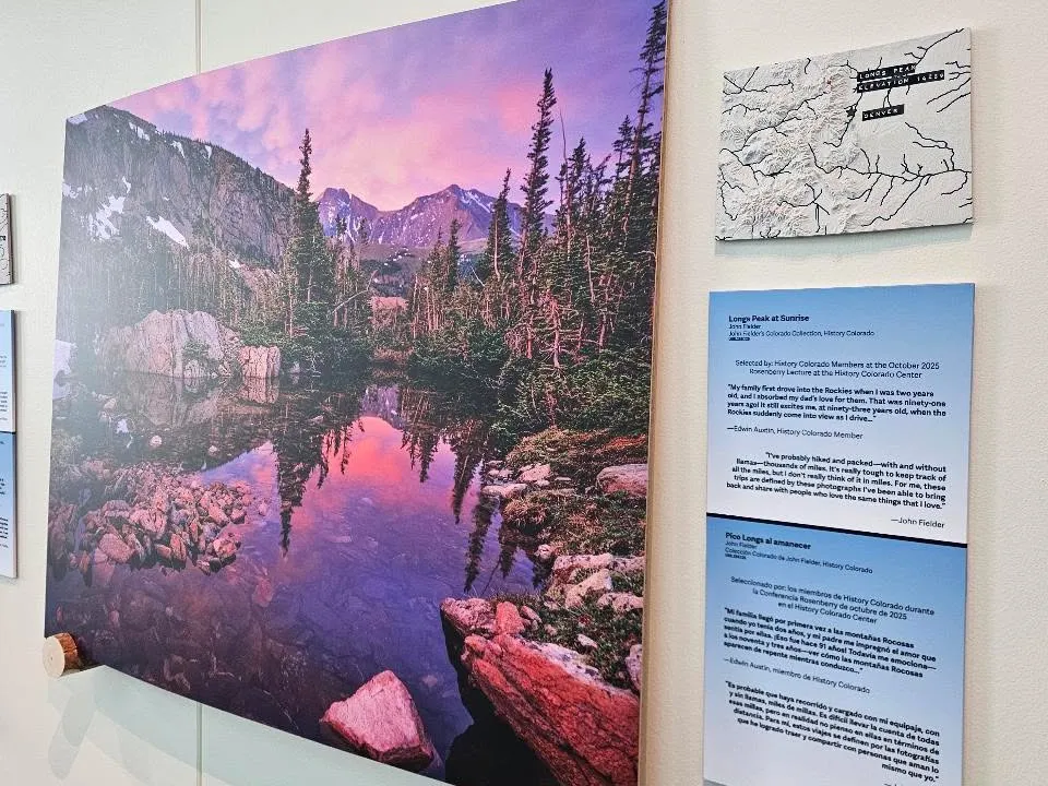 Colorado 3D topographic map model as exhibit locator
